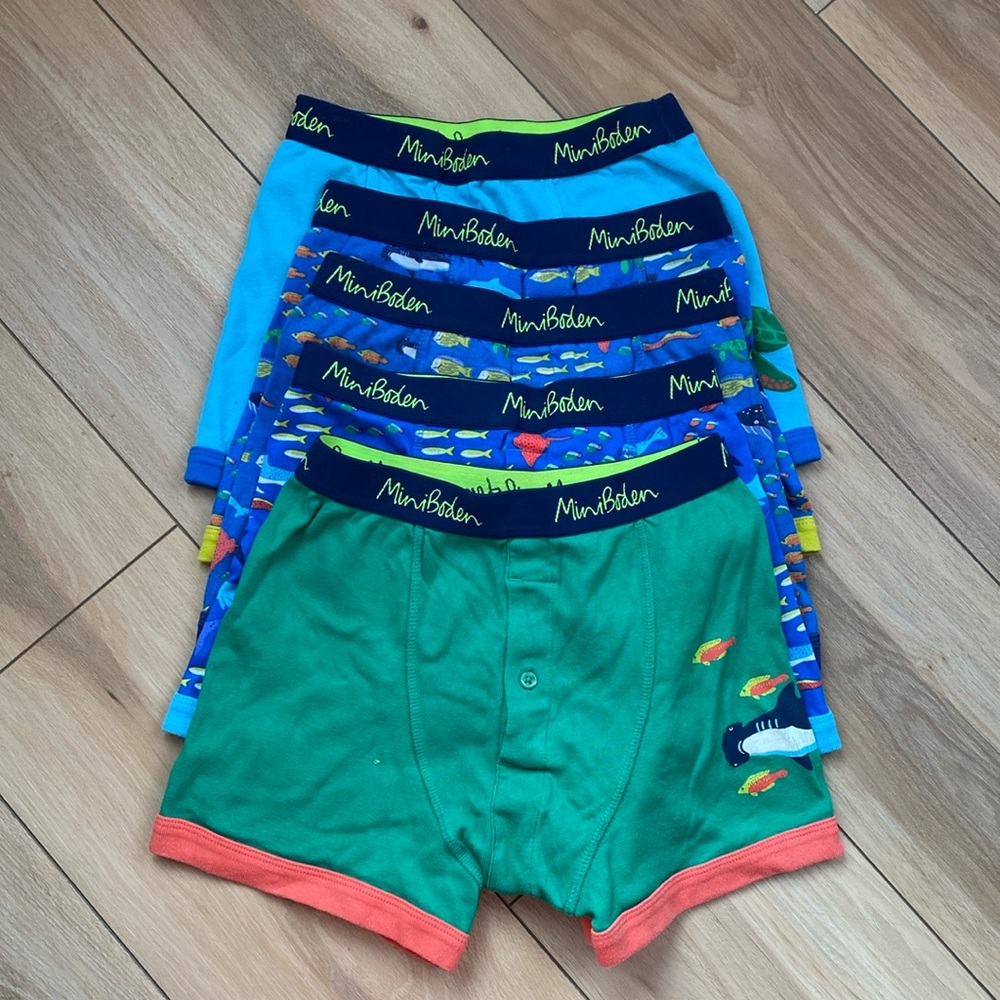 Mini Boden 100% cotton boxer briefs boys size 9-10
